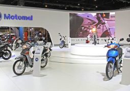 1107motomel benelli salon1 940x532