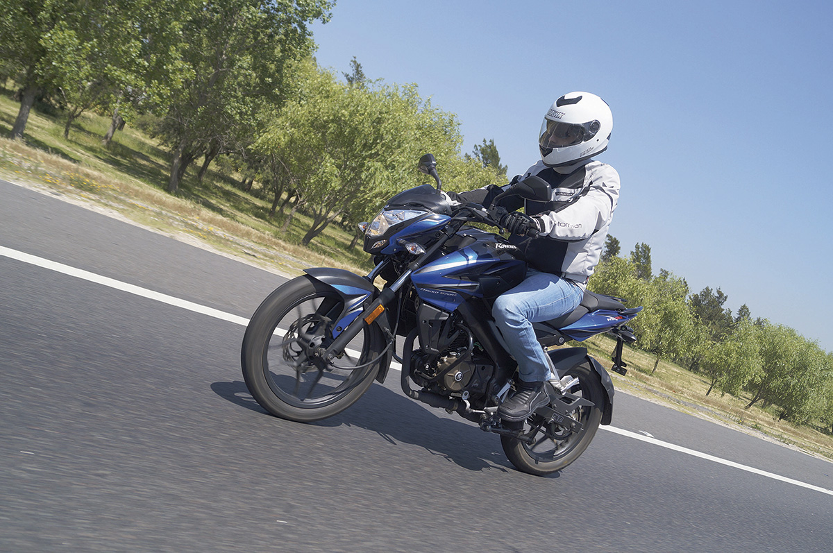 Bajaj Rouser NS 150 25
