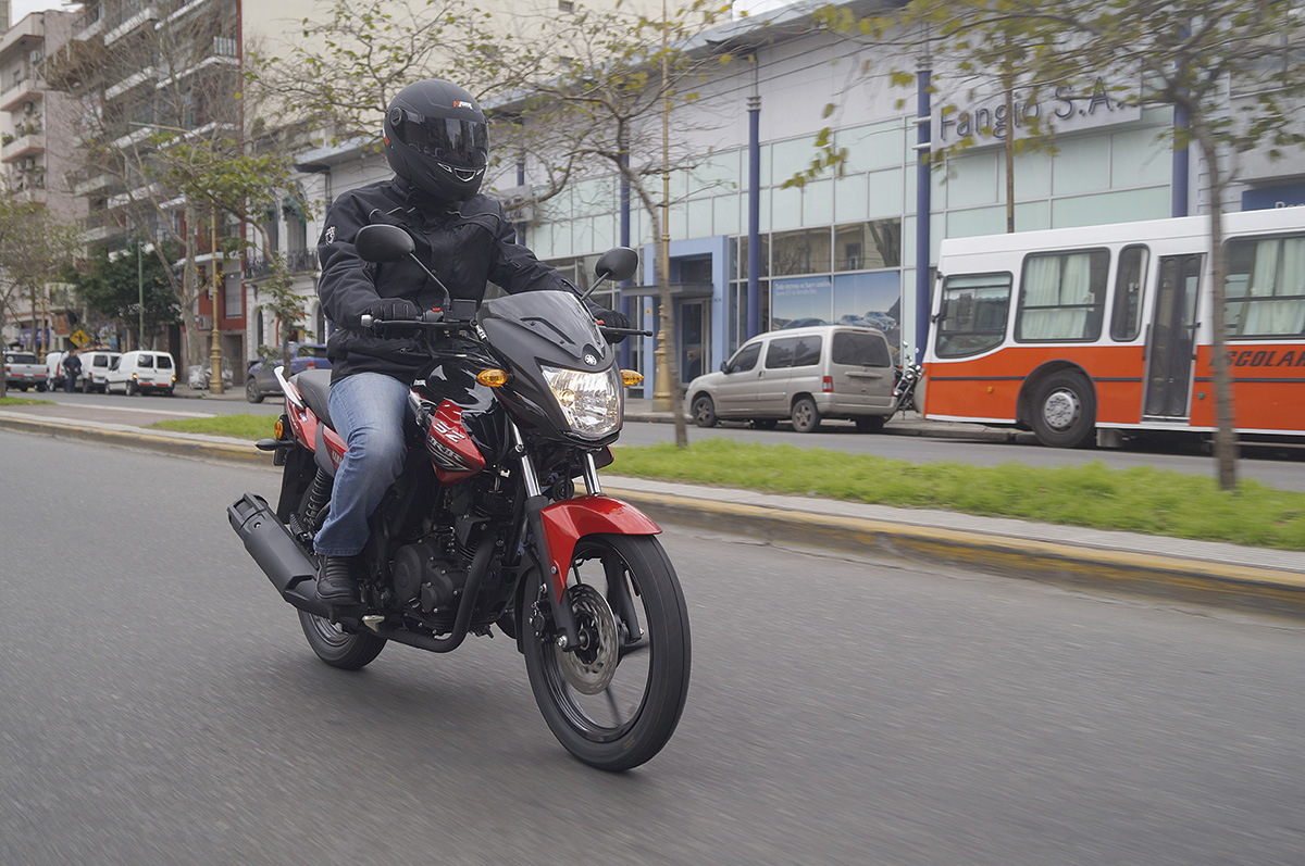 entrada antiguo tratar con Yamaha SZ-RR: Ficha Técnica, Velocidad y Opiniones » La Moto