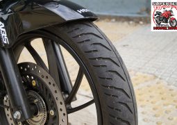 Hero Hunk 200R frenos apertura