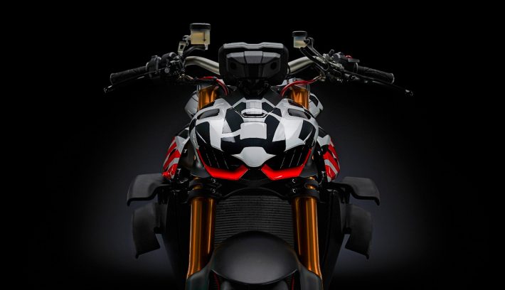 Ducati Streetfighter v4 4