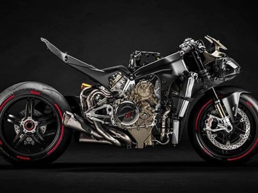 Ducati Superleggera V4 2020 BikeLeaks video 2