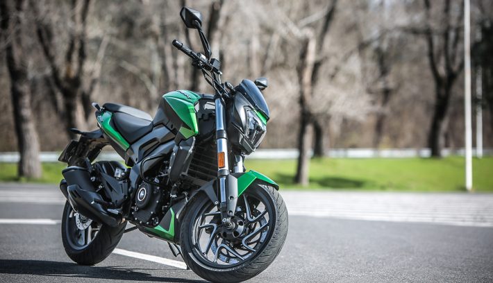 Bajaj Dominar D 400 4