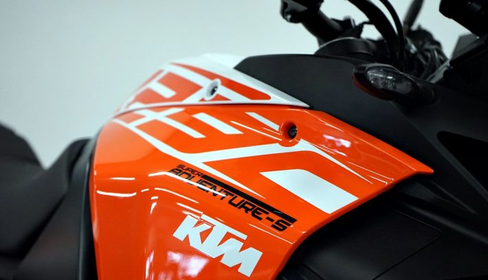 ktm adventure 2