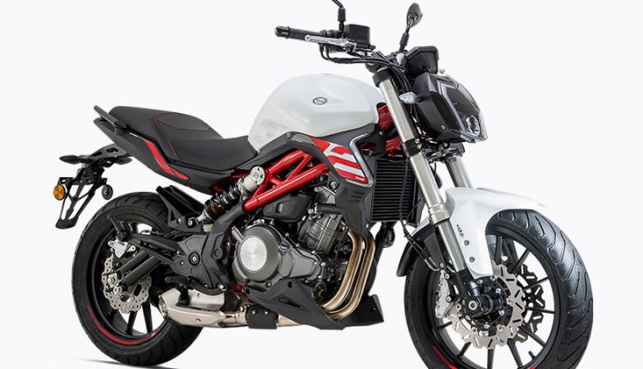 Motos 200 cc