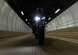 Triumph Speed Triple británica