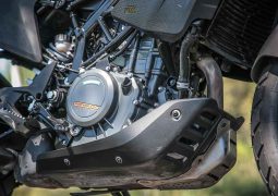KTM 390 Adventure motor detalle