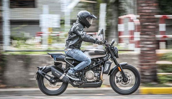 Husqvarna Svartpilen 701