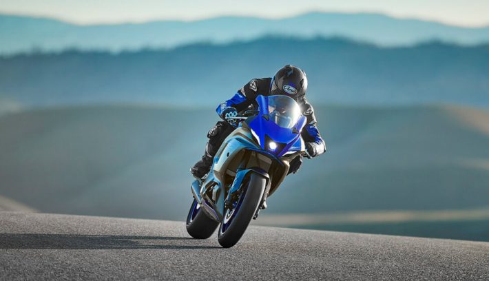 Yamaha R7 2022