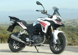 Benelli TRK 251 nuevo uso