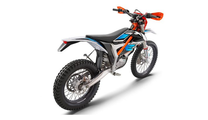KTM Freeride E-XC vista diagonal inspira a Bajaj