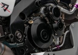 Suzuki Katana GSX-R 1000 detalle motor