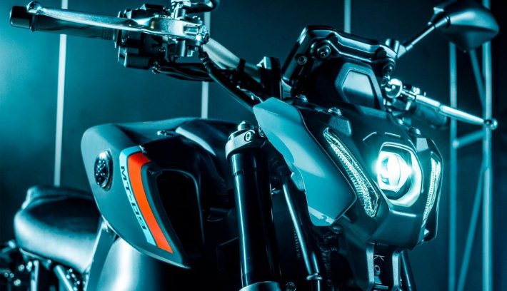 motos naked Yamaha honda kawasaki