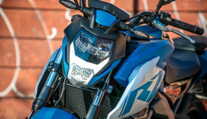 CFMoto RZ 400 faro principal