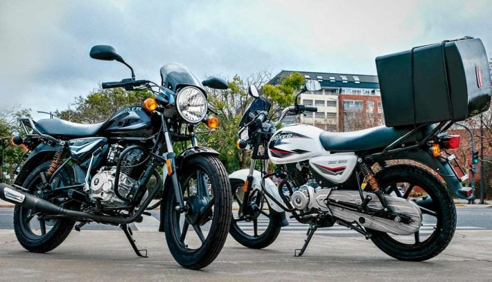 Bajaj Boxer 150 negra y blanca