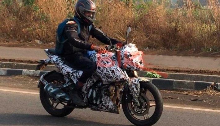 Bajaj Pulsar 250 foto espía