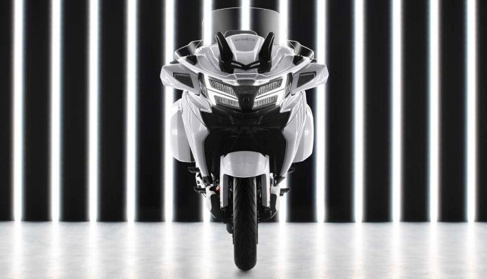 CFMoto 1250 TR-G vista frontal
