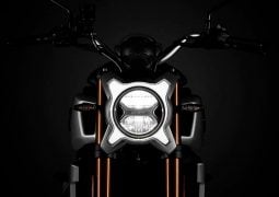 CFMoto 250CL-X detalle faro principal