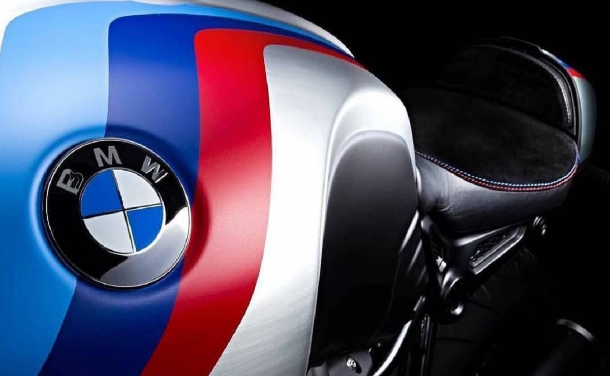 Logo BMW tanque
