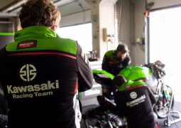 Kawasaki Mundial de Superbike el equipo