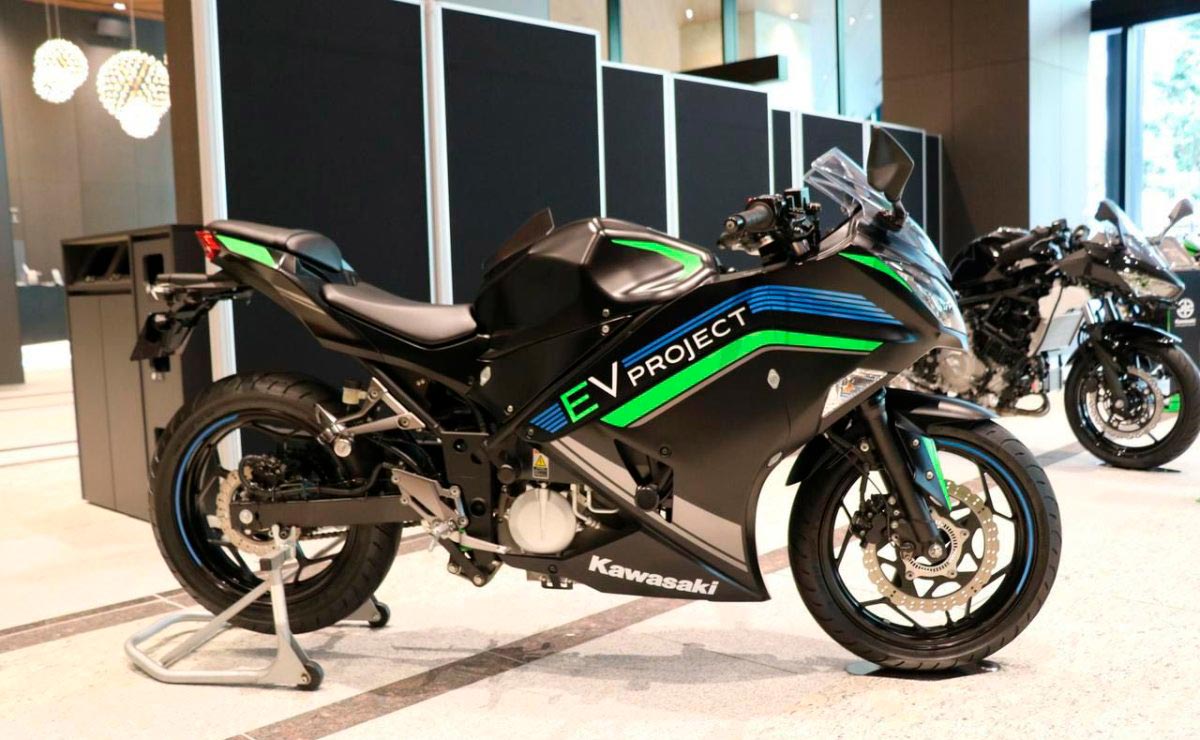 Kawasaki motos híbridas prototipo lateral derecho