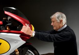MV Agusta Superveloce Ago estudio Giacomo Agostini