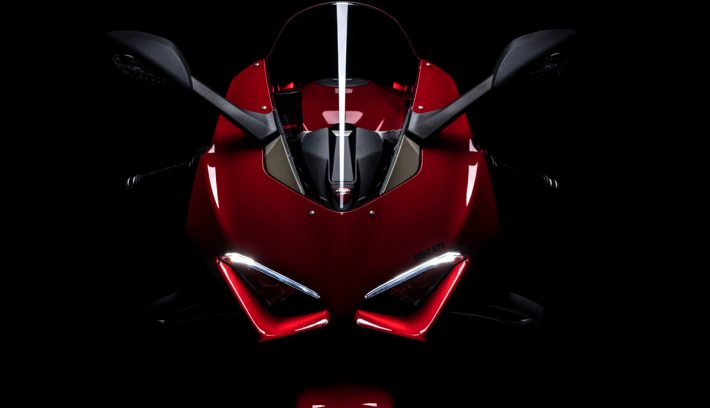Ducati panigale V4 2022 rojo