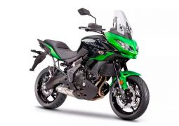 Kawasaki Versys 650 2021 verde