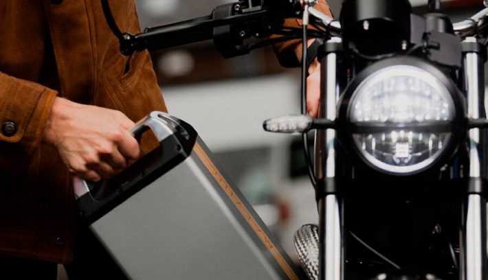 Moto eléctrica Maeving RM1 baterías
