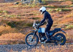Royal Enfield Himalayan BS6 Argentina acción