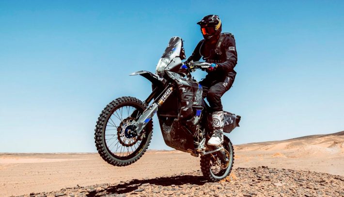Yamaha Ténéré 700 2022 Raid Prototype ambiente
