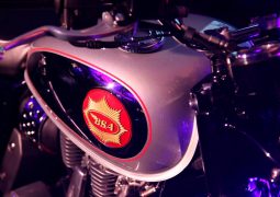 BSA anti Royal Enfield