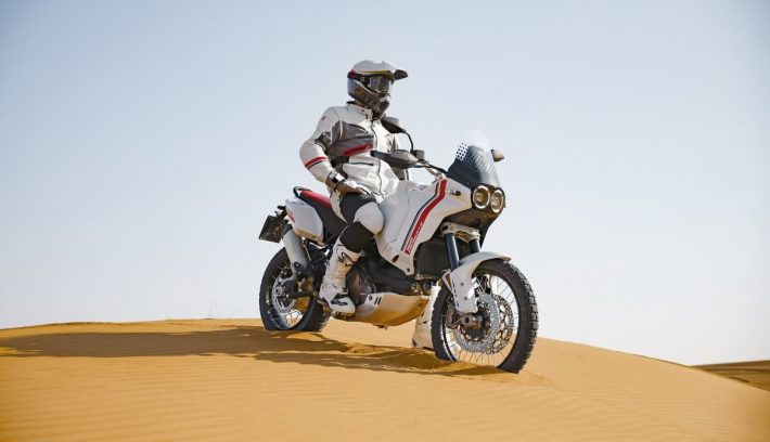 Ducati DesertX 2022