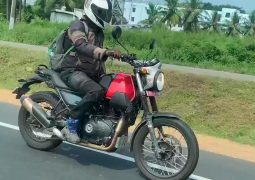Royal Enfield Scram 411 Himalayan