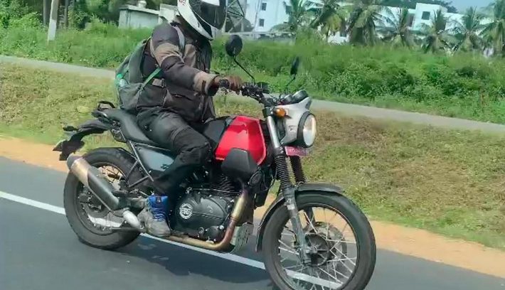 Royal Enfield Scram 411 Himalayan