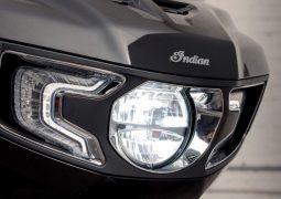 Indian Pursuit 2022 moto touring
