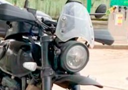 Triumph - Bajaj a la caza de Royal Enfield
