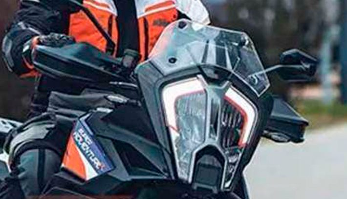 KTM a lo Ducati reversiona modelo insignia