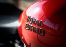 Royal Enfield Meteor 350 roja