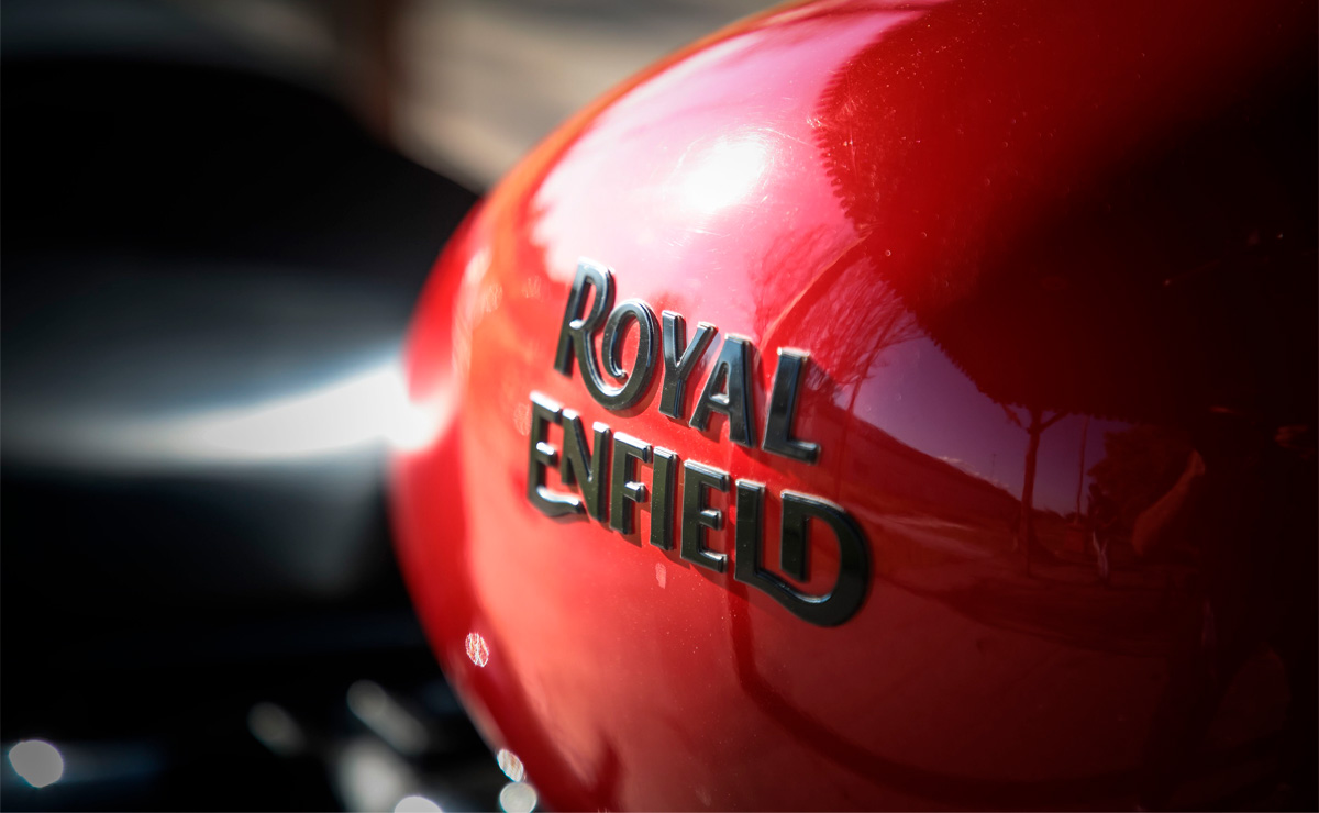 Royal Enfield Meteor 350 roja