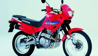 Honda NX650 Dominator