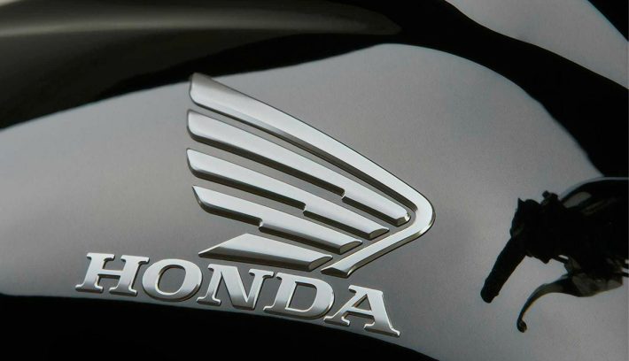 Honda logo en tanque