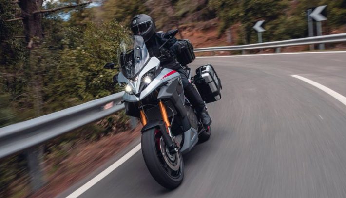 Maxitrail eléctrica Energica Experia