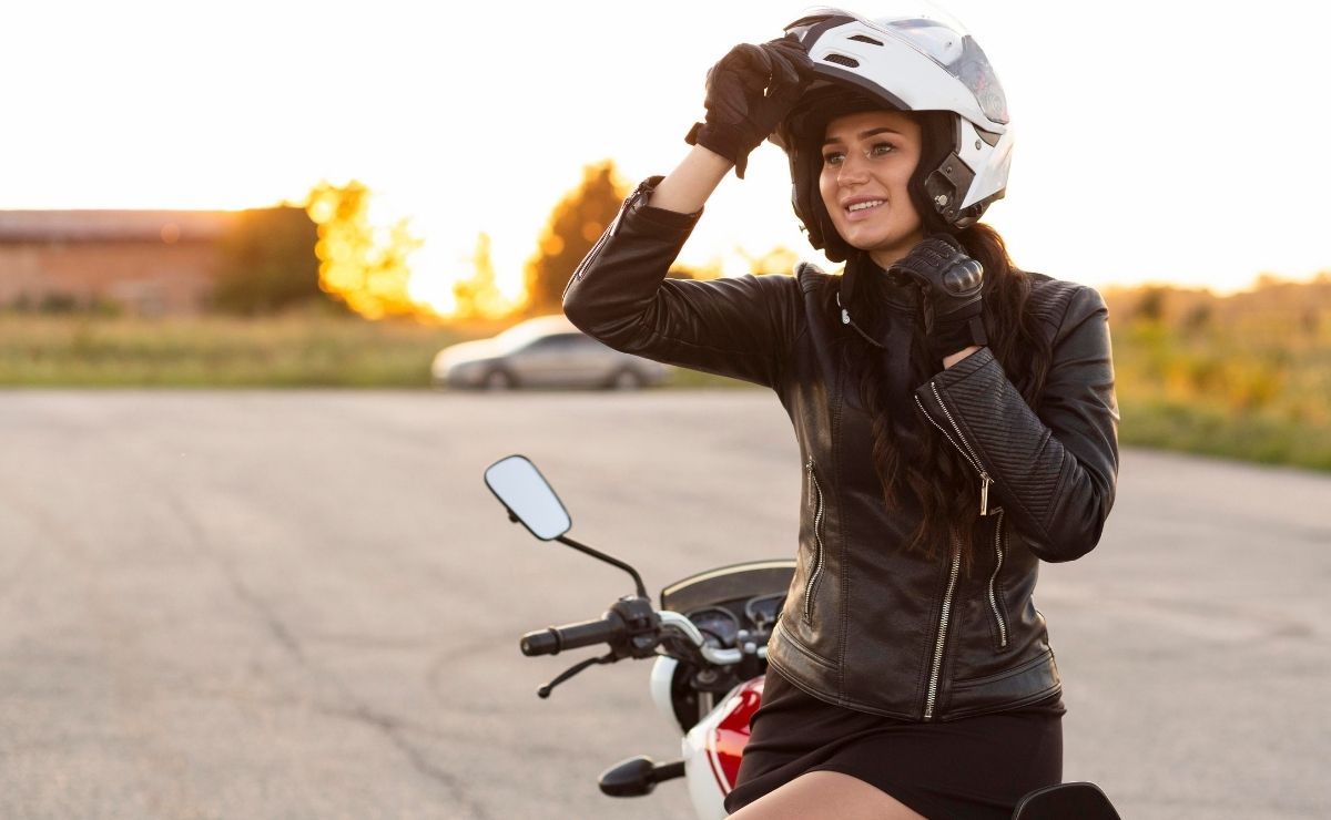 Los Mejores cascos de motos para mujer