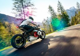 BMW moto eléctrica boxer
