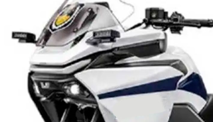 CFMoto moto policía