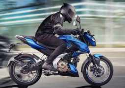 Bajaj Pulsar N160 Rouser