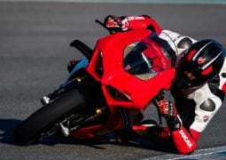 Ducati Panigale V4 2023 actualizaciones