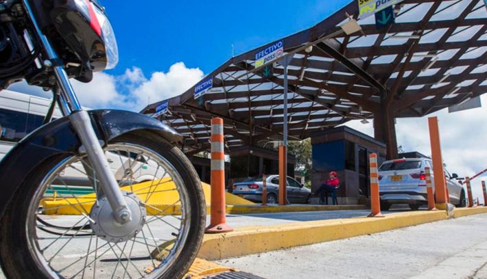 Colombia motos peaje