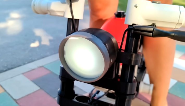Moto LEGO tamaño real